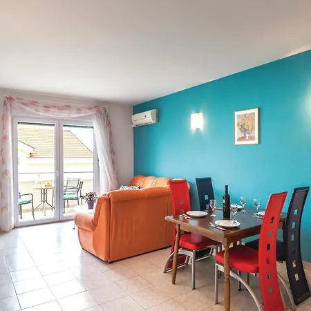 Beautiful In With Kitchen * Makarska