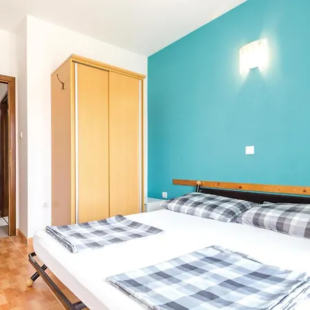 Two-bedroom In Makarska