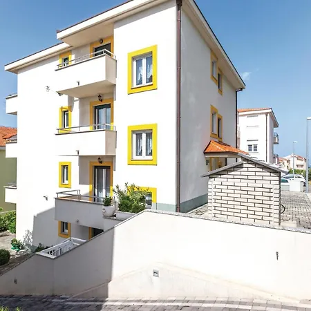 Two-bedroom In * Makarska