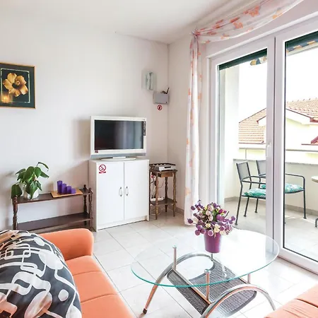 Two-bedroom In Apartman