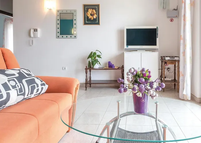 Daire Two-bedroom In Makarska