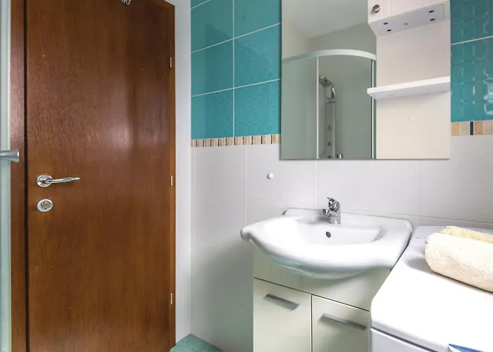 Two-bedroom In Макарська