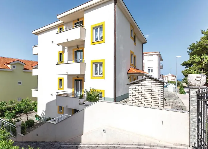 Two-bedroom In * Макарська